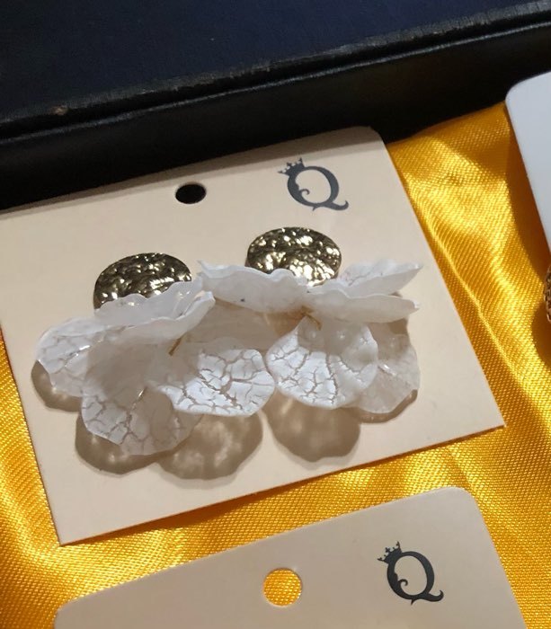 Фотография покупателя товара Серьги ассорти «Ветер» бабочка, малые, цвет белый в золоте - Фото 11