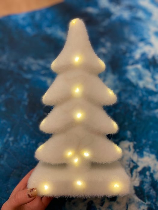 Фотография покупателя товара Светодиодная фигура «Ёлочка» 20 × 25 × 12 см, флок, батарейки CR2032х2 (не в комплекте), свечение тёплое белое