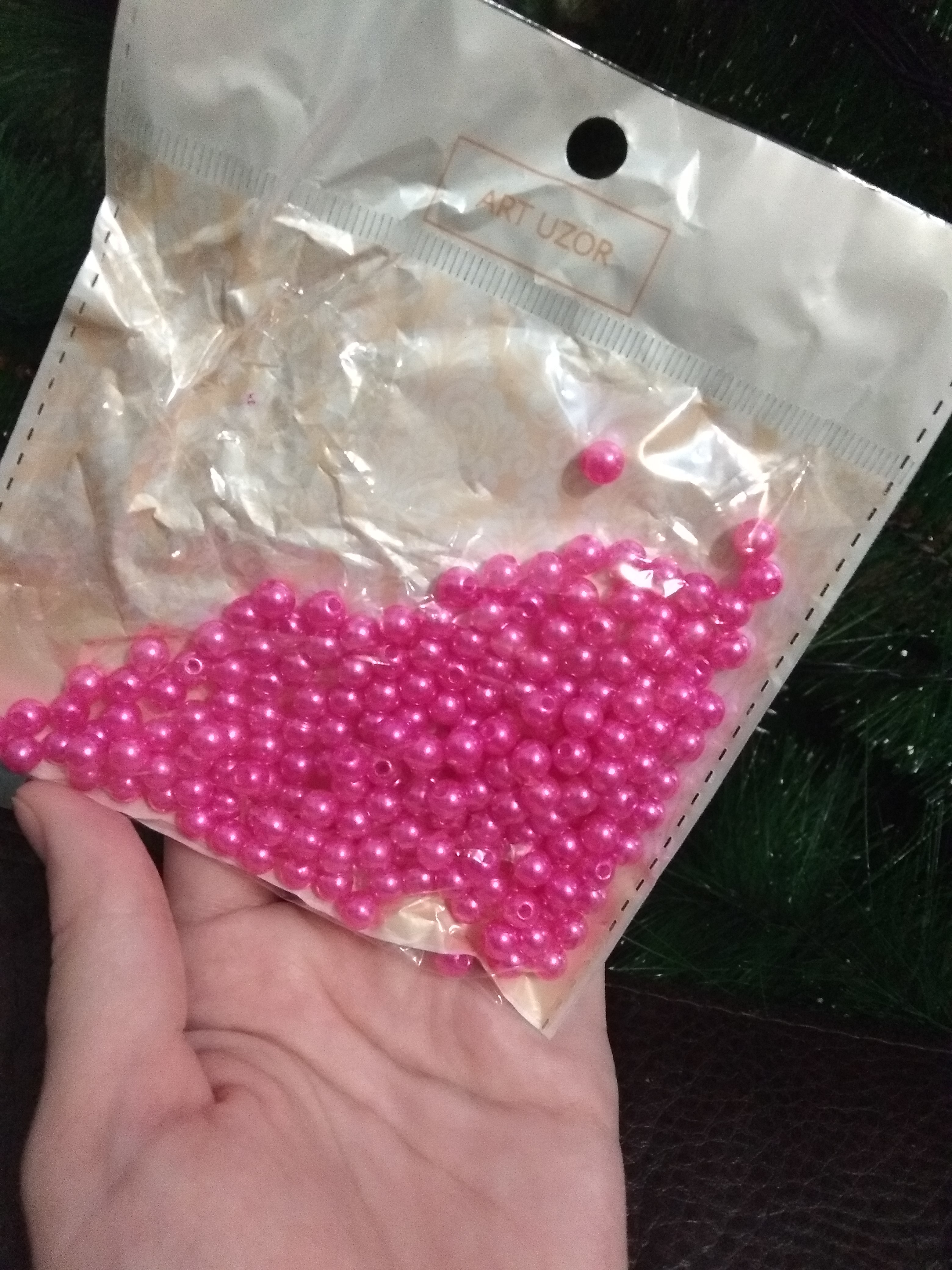 Фотография покупателя товара Бусины для творчества пластик "Розовый для Барби" набор 200 шт  d=0,6 см МИКС