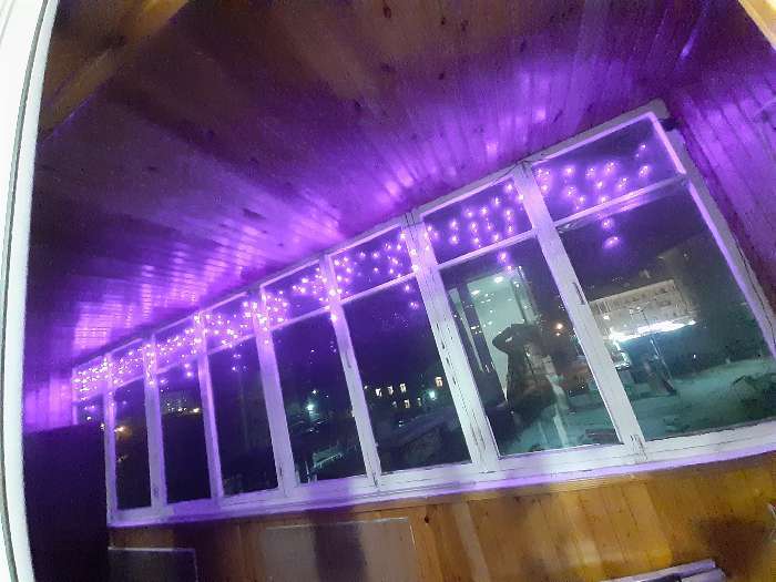 Фотография покупателя товара Гирлянда «Бахрома» 1.8 × 0.5 м, IP20, прозрачная нить, 48 LED, свечение фиолетовое, 8 режимов, 220 В - Фото 31