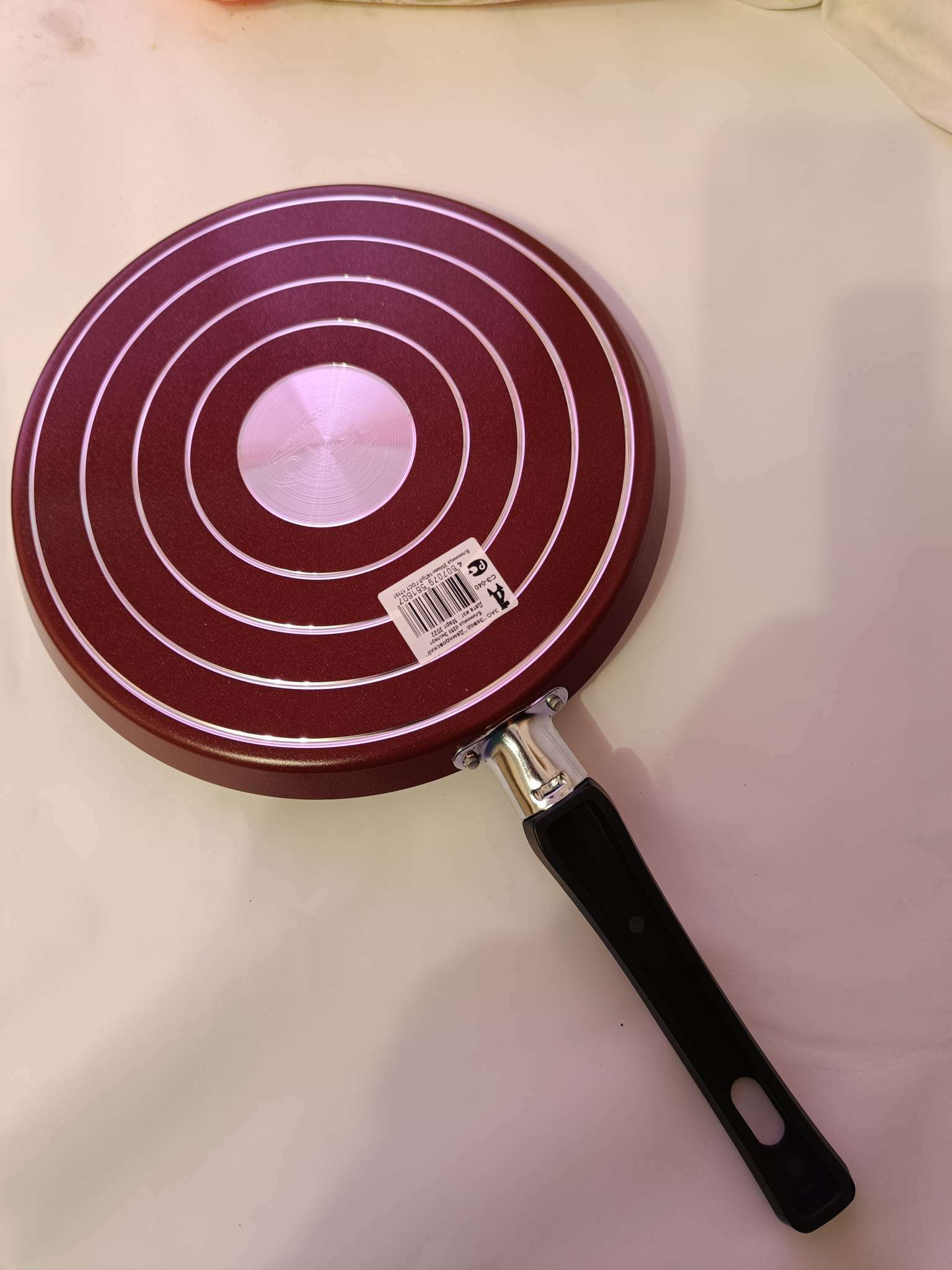 Фотография покупателя товара Сковорода блинная «Эксперт», d=25 см, пластиковая ручка, антипригарное покрытие, цвет бордовый - Фото 1
