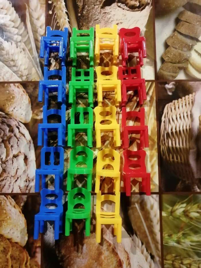 Фотография покупателя товара Настольная игра «На 4 ногах», 18 стульев, 8 цветов - Фото 49