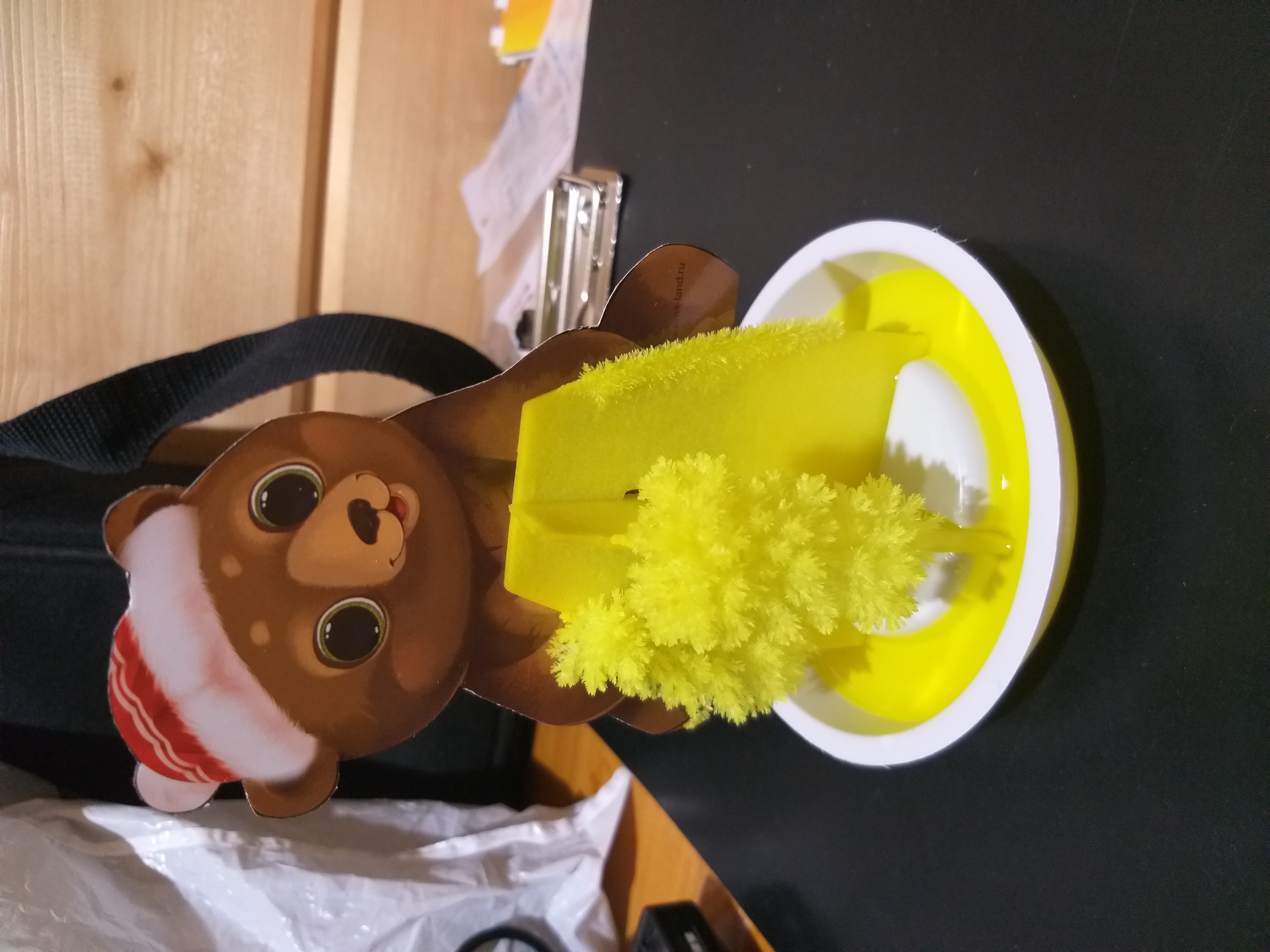 Фотография покупателя товара Набор для творчества «Лучистые кристаллы»: Медвежонок в колпачке, цвет жёлтый