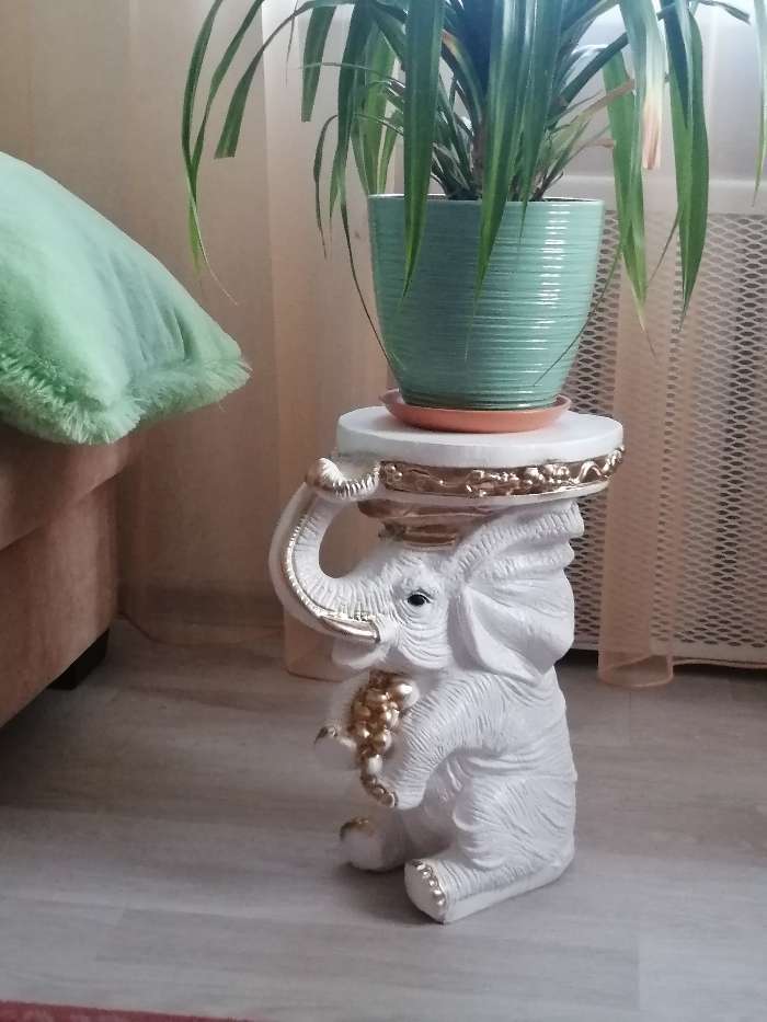 Фотография покупателя товара Фигура - подставка "Слон сидя" белое золото, 34х26х44см