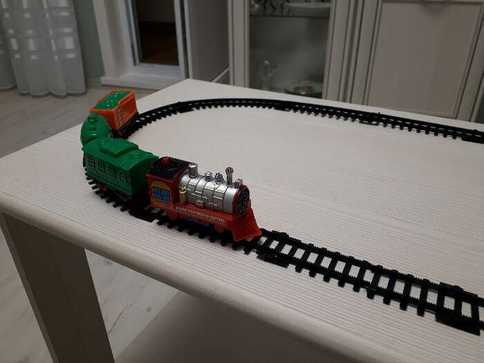 Фотография покупателя товара Железная дорога «Классический поезд», протяжённость пути 1,46 м, МИКС - Фото 2