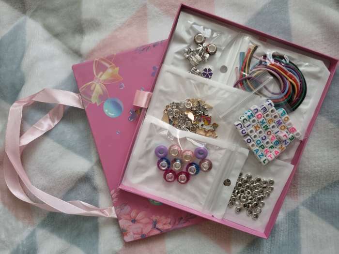 Фотография покупателя товара Набор для создания браслетов "Подарок для девочек", единорог, 160 предметов, цветной - Фото 1