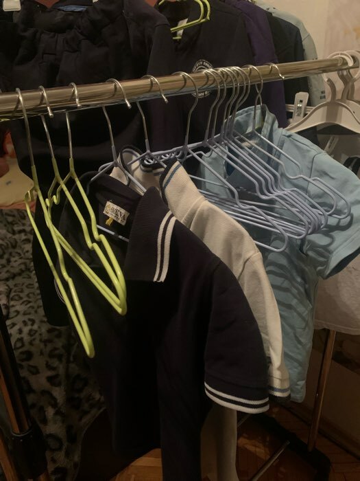 Фотография покупателя товара Плечики - вешалки для одежды антискользящие детские Доляна, 29,5×17,5 см, 10 шт, цвет белый - Фото 7