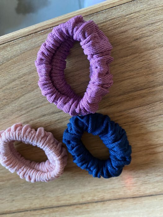 Фотография покупателя товара Резинки для волос QF «Стиль», набор 3 шт., жатка нежность, 5 см - Фото 1