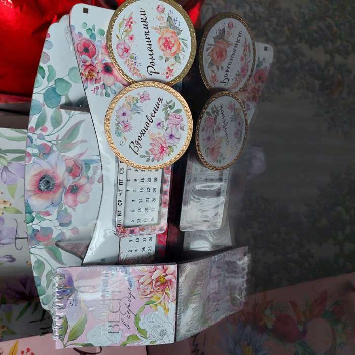 Фотография покупателя товара Органайзер для канцелярских предметов "Цветочная долина", с вечным календарём - Фото 1