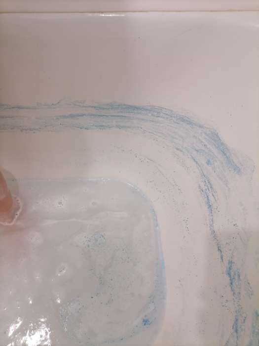 Фотография покупателя товара Бомбочка для ванн с шиммером Happy "Сияющие грезы" 130 г (изумрудный) - Фото 3