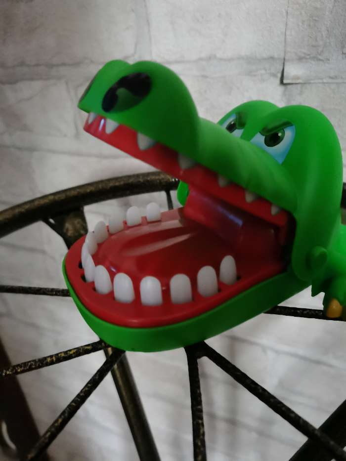Фотография покупателя товара Настольная игра на реакцию «Безумный крокодил», от 1 игрока, 3+ - Фото 56