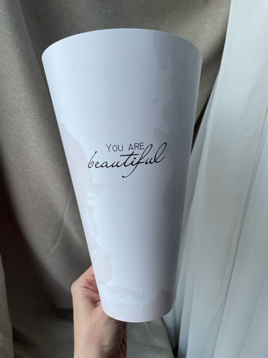 Фотография покупателя товара Переноска круглая на лентах You are beautiful, 15×23.3×7.5 см, Ø 15 см - Фото 1
