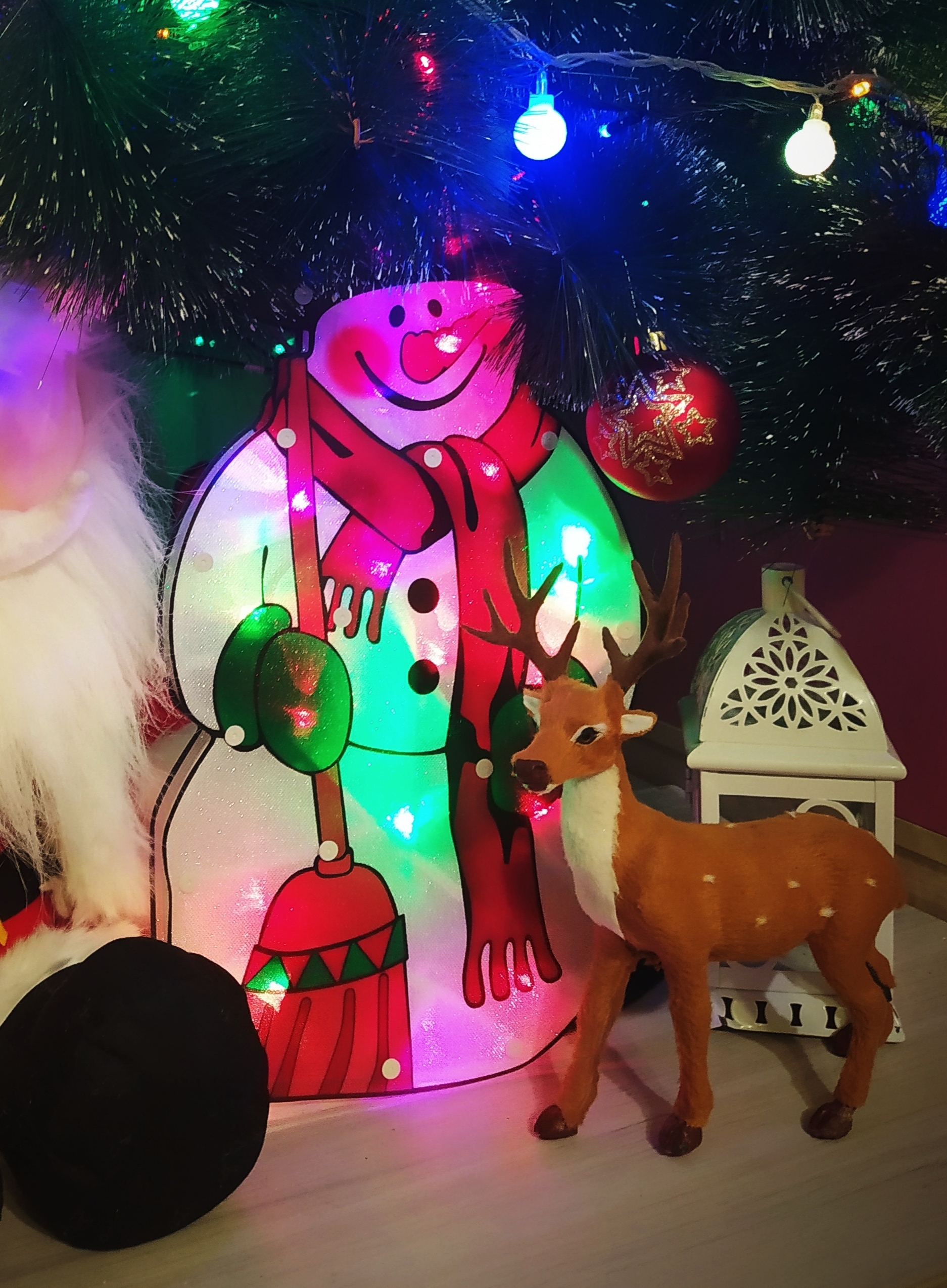Фотография покупателя товара Светодиодная фигура «Снеговик» 23 × 43 см, пластик, 220 В, свечение мульти (RG/RB) - Фото 1
