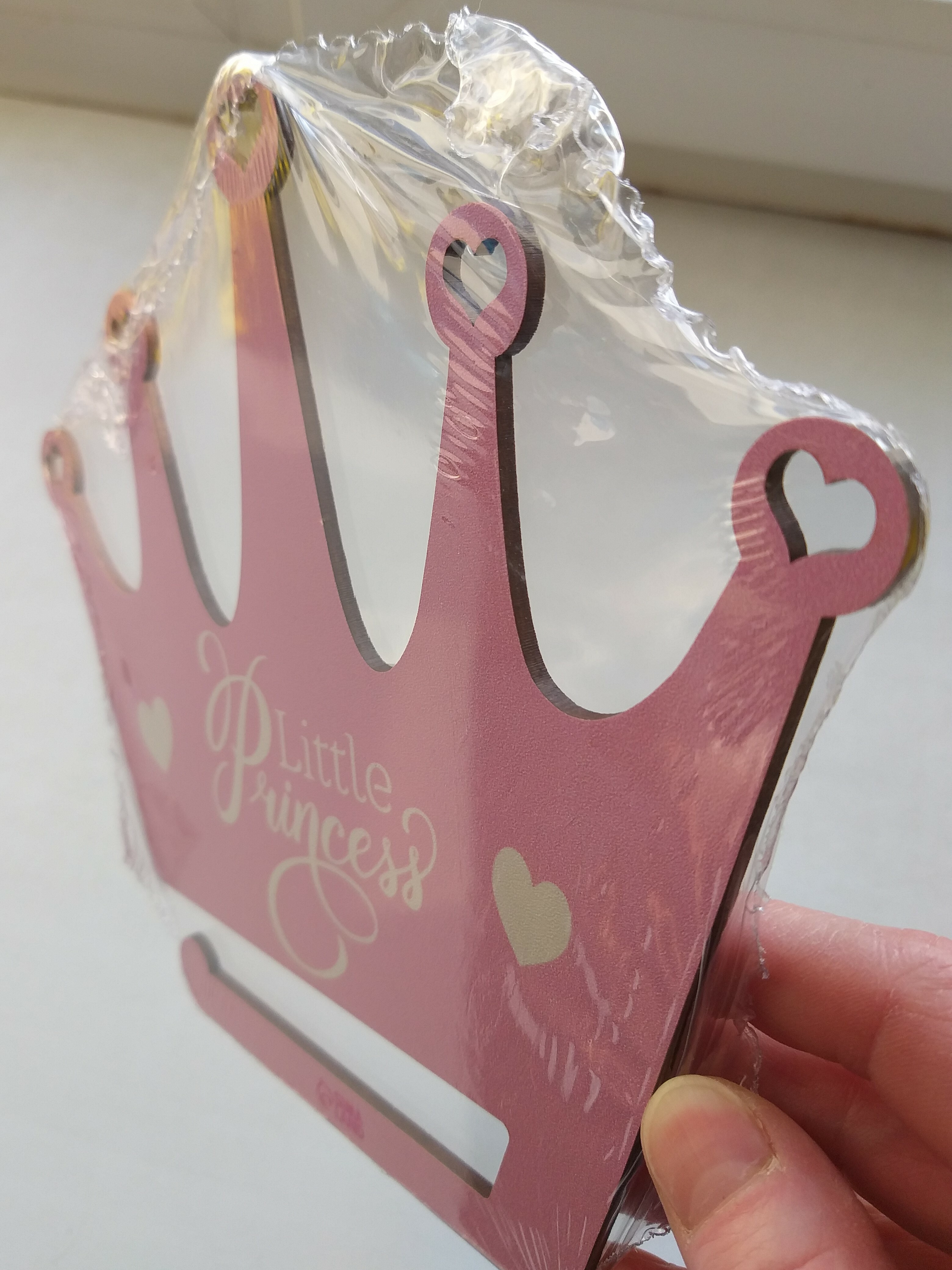 Фотография покупателя товара Органайзер для резинок настенный «Принцесса», 17,9 х 21,4 см - Фото 4