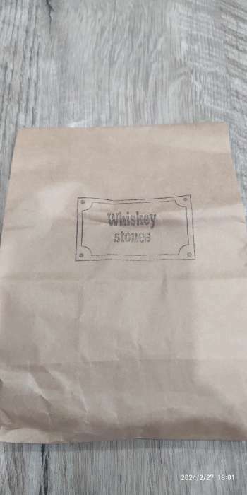 Фотография покупателя товара Камни для виски "Whiskey stones", в крафт пакете, натуральный стеатит, 6 шт