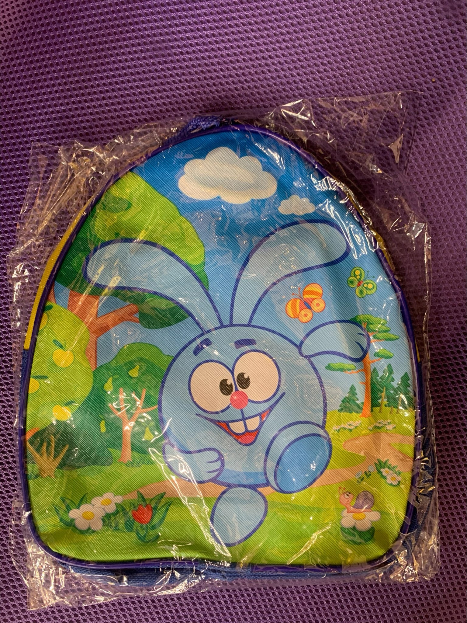 Фотография покупателя товара Рюкзак детский «Синий трактор», красно-желтый, 23×21×10 см - Фото 1