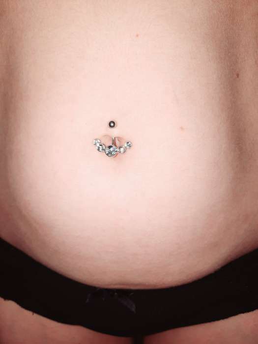 Фотография покупателя товара Пирсинг в пупок «Банан» дорожка, белый в серебре - Фото 2