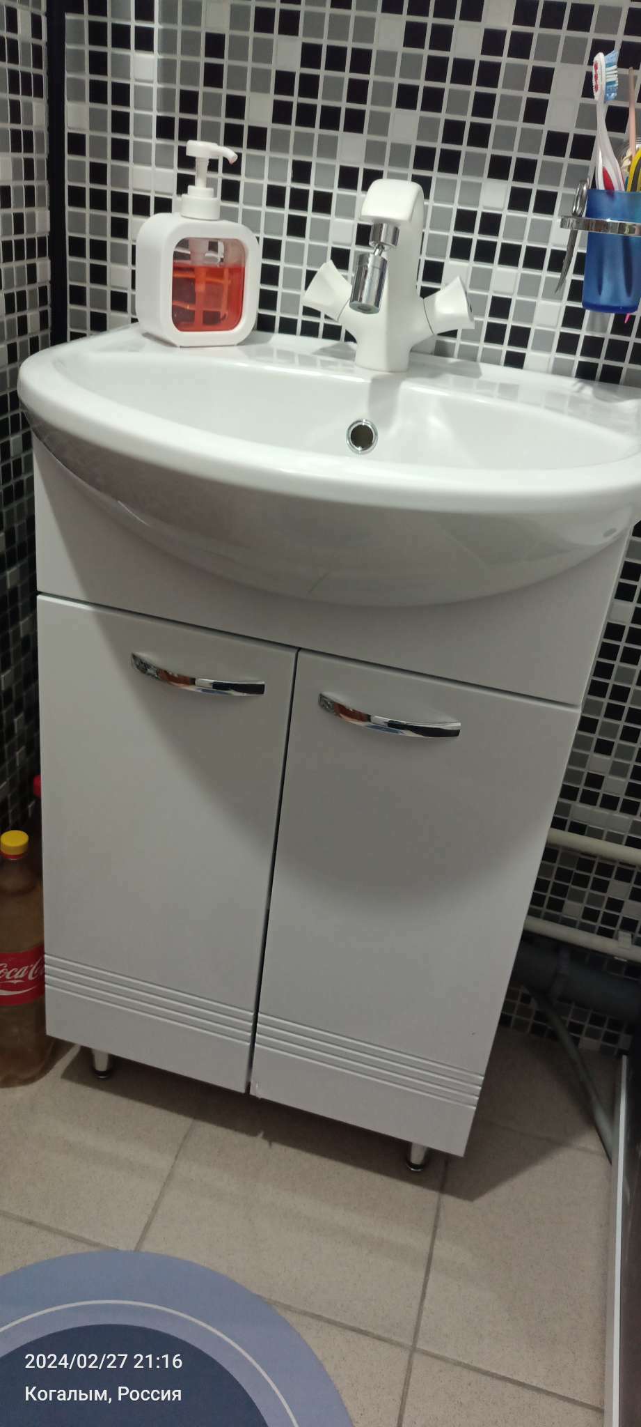 Фотография покупателя товара Комплект мебели для ванной комнаты "Гармония 55": тумба с раковиной + зеркало-шкаф