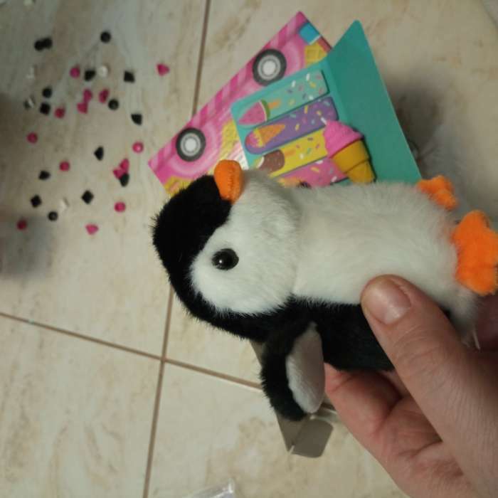 Фотография покупателя товара Мягкая игрушка с сюрпризом «Пингвин» - Фото 1