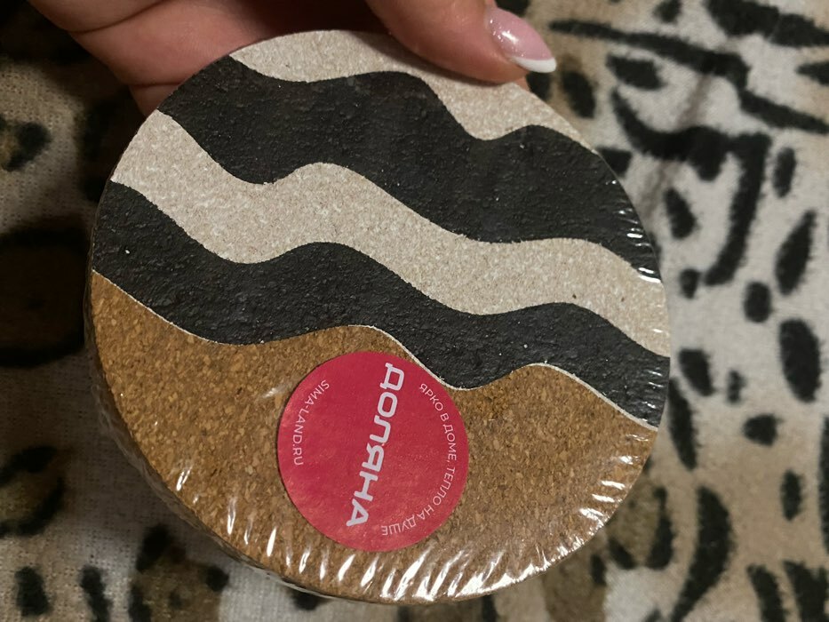 Фотография покупателя товара Набор подставок под горячее Доляна «Кофе», под кружку, пробка, 6 шт., d=10 см - Фото 5