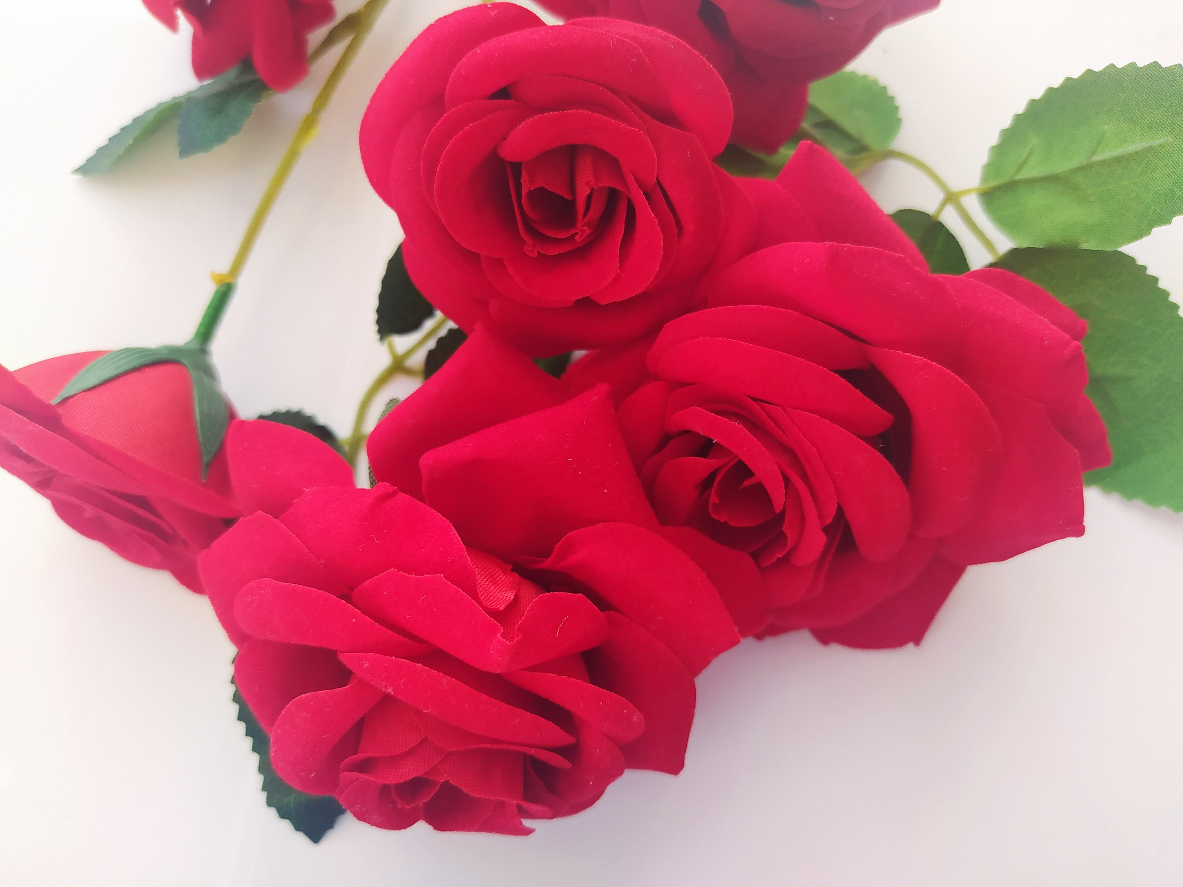 Фотография покупателя товара Цветы искусственные "Роза триада" 7х62 см, красный - Фото 1