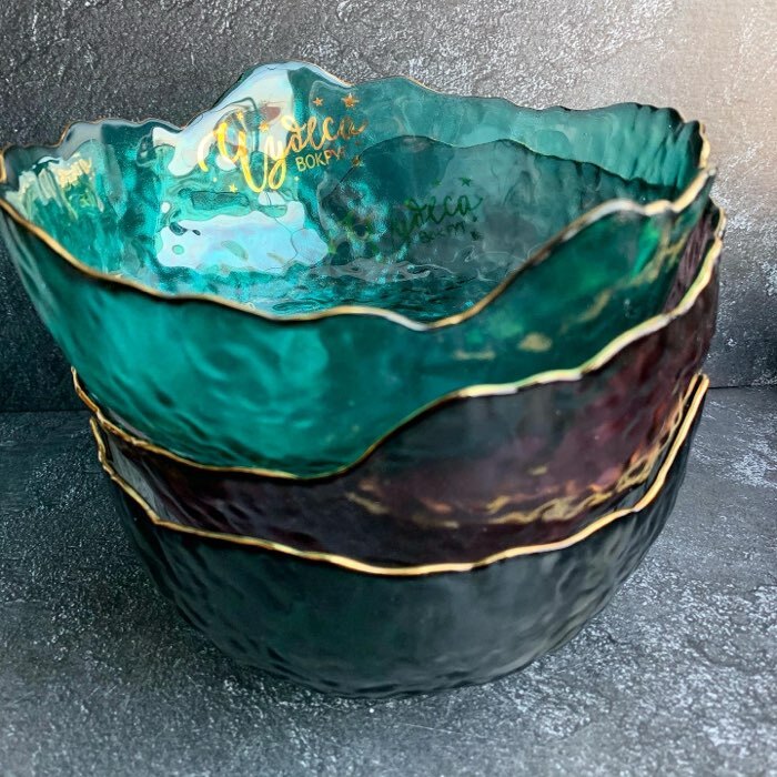 Фотография покупателя товара Салатник «Чудеса», 750 мл, d=16 см, цвет изумрудный - Фото 2