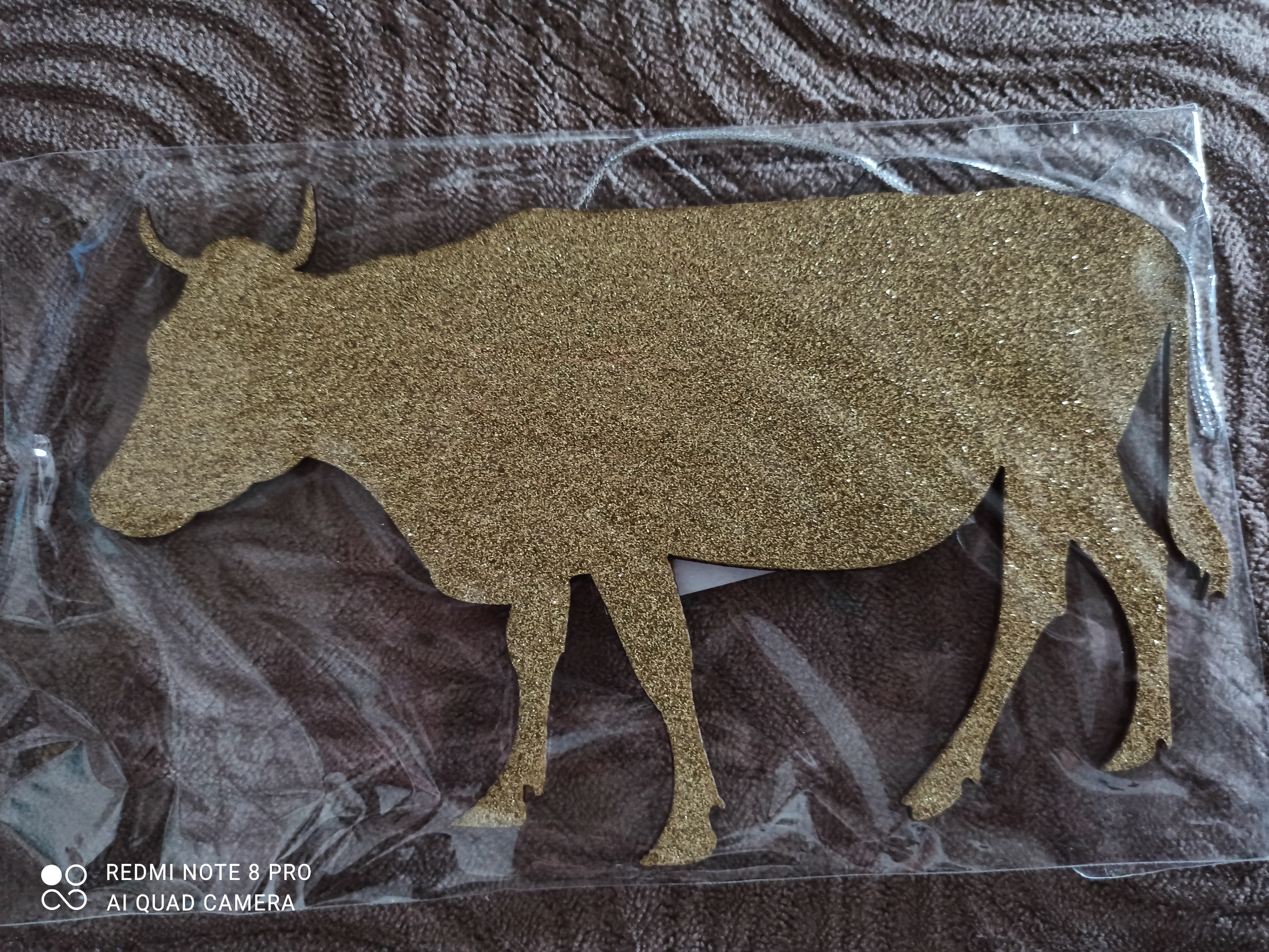 Фотография покупателя товара Новогодняя подвеска «Коровка» золото, серебро 0,2х20х10,5 см - Фото 1