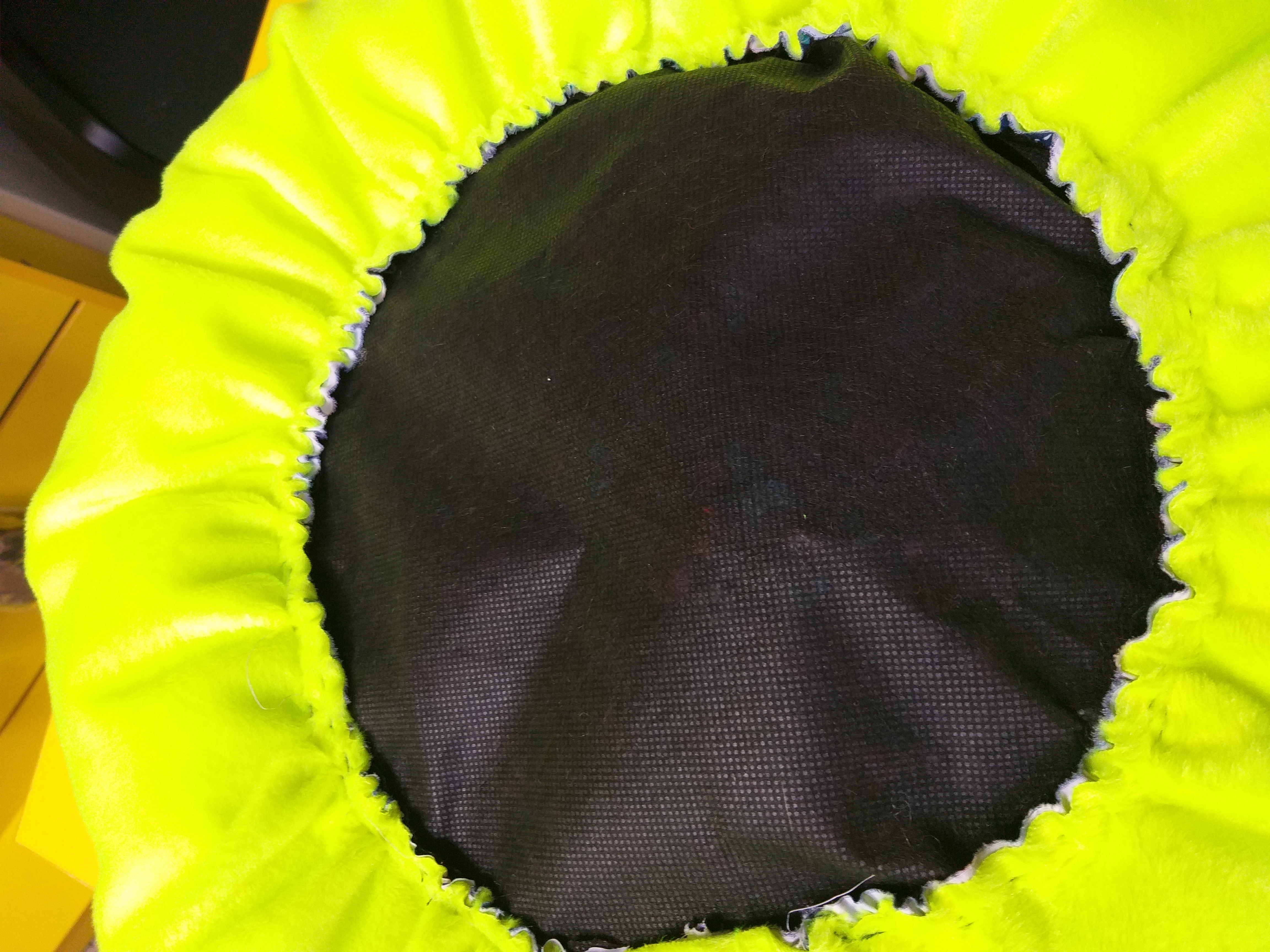 Фотография покупателя товара Лежанка двусторонняя круглая меховая, 41 х 11 см, микс цветов - Фото 7