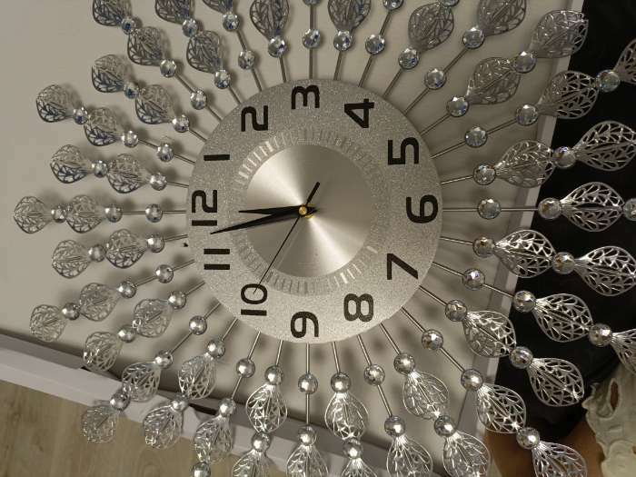 Фотография покупателя товара Часы настенные интерьерные «Ожеше», серия: Ажур, бесшумные, плавный ход, d=60 см, циферблат d=22 см, от батарейки 1×АА - Фото 7