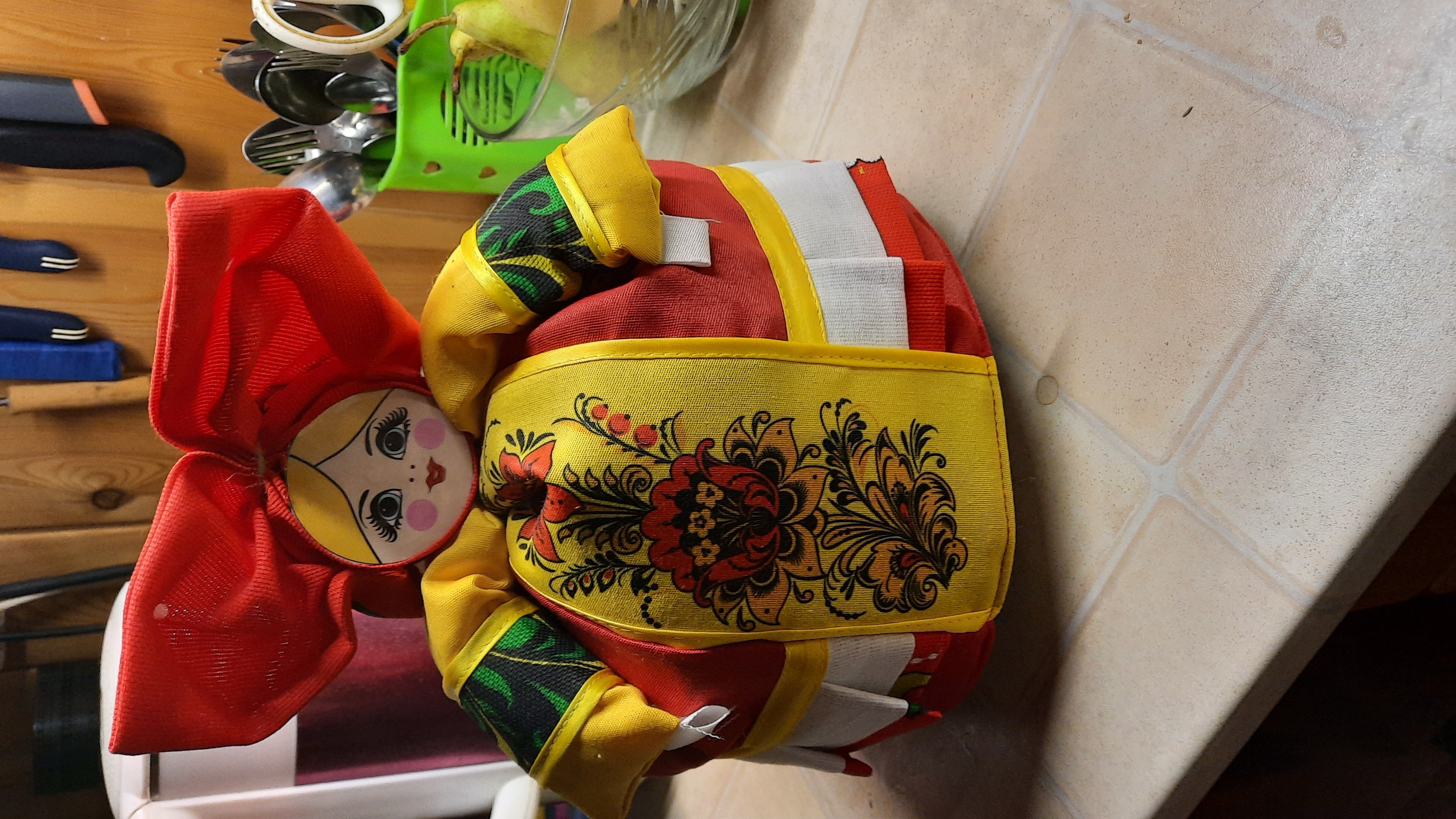 Фотография покупателя товара Грелка на чайник «Барыня», со вставкой, жёлтый фартук, малая - Фото 1