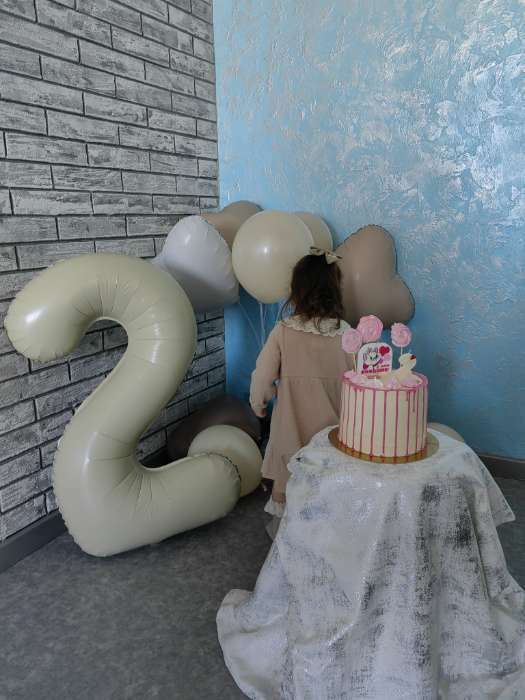 Фотография покупателя товара Шар фольгированный 40" Цифра 3, цвет «Взбитые сливки» - Фото 7