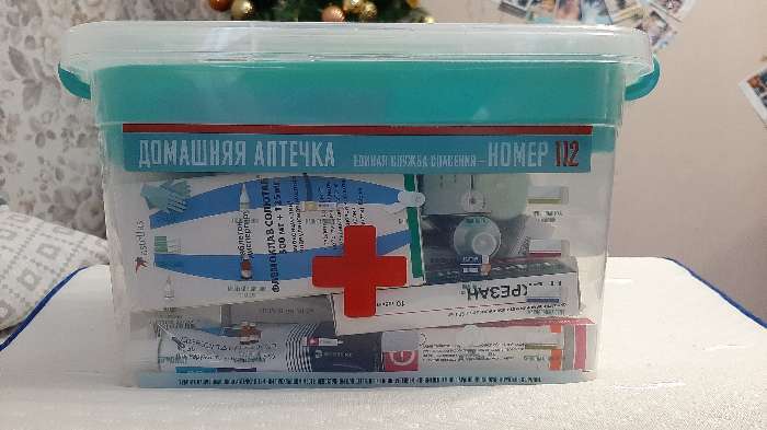Фотография покупателя товара Аптечка с вкладышем «Домашний доктор», 6,5 л, цвет МИКС - Фото 3