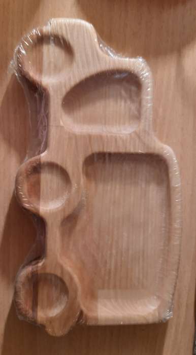 Фотография покупателя товара Набор деревянной посуды Adelica «Лосята», подставка под горячее 18×18×1,8 см, менажница 13,5×13,5×1,8 см, в подарочной коробке, берёза - Фото 3
