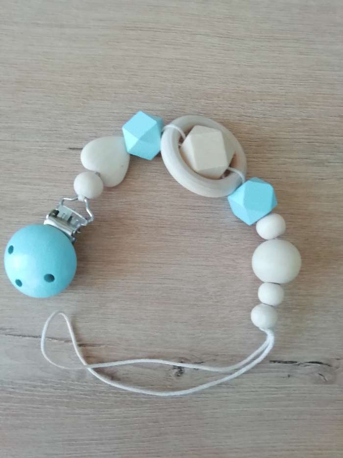 Фотография покупателя товара Держатель для соски - пустышки «Сердечко», деревянный, голубой - Фото 2