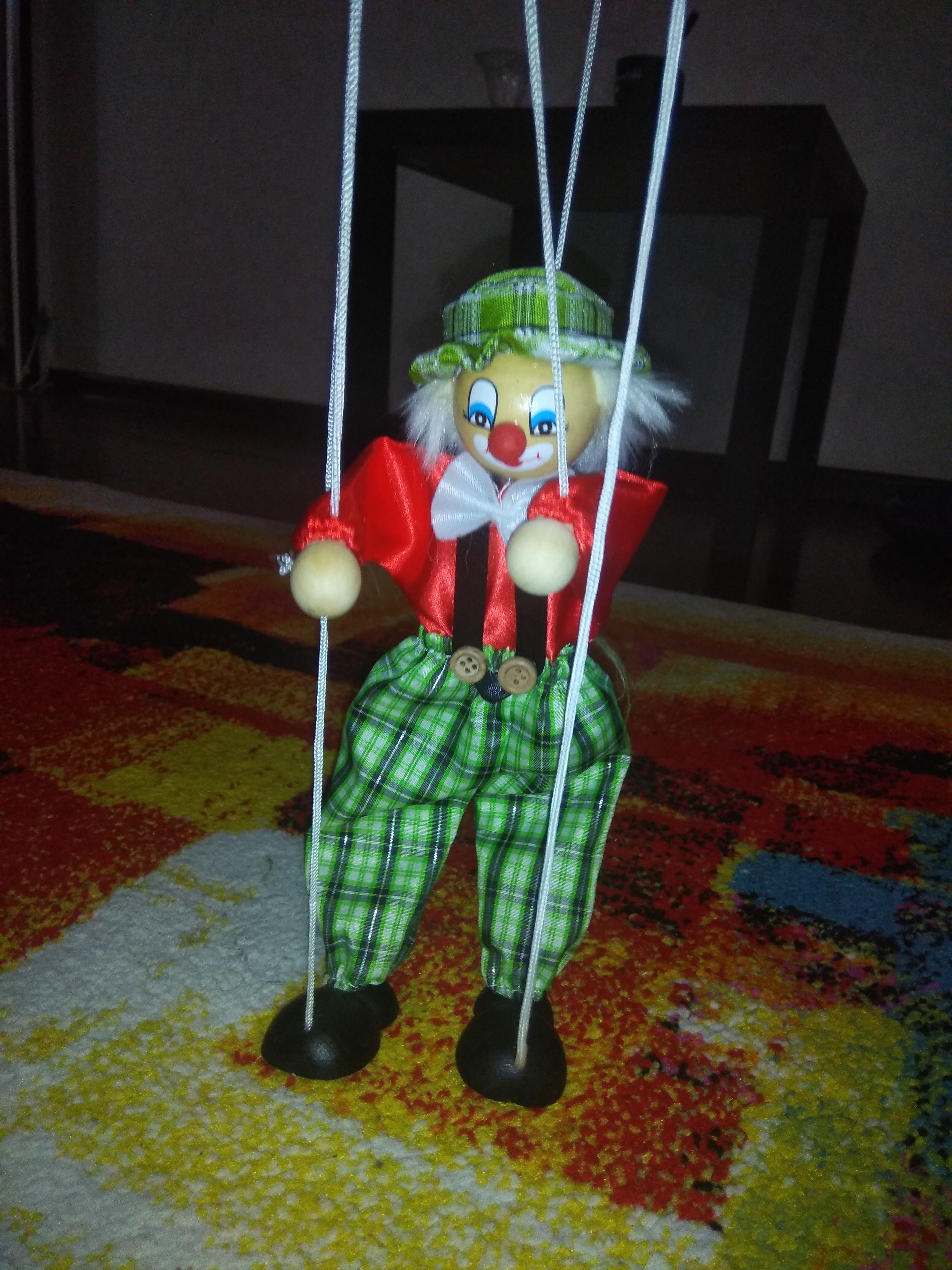 Фотография покупателя товара Дергунчик-марионетка на ниточках «Клоун в шляпе», цвета МИКС