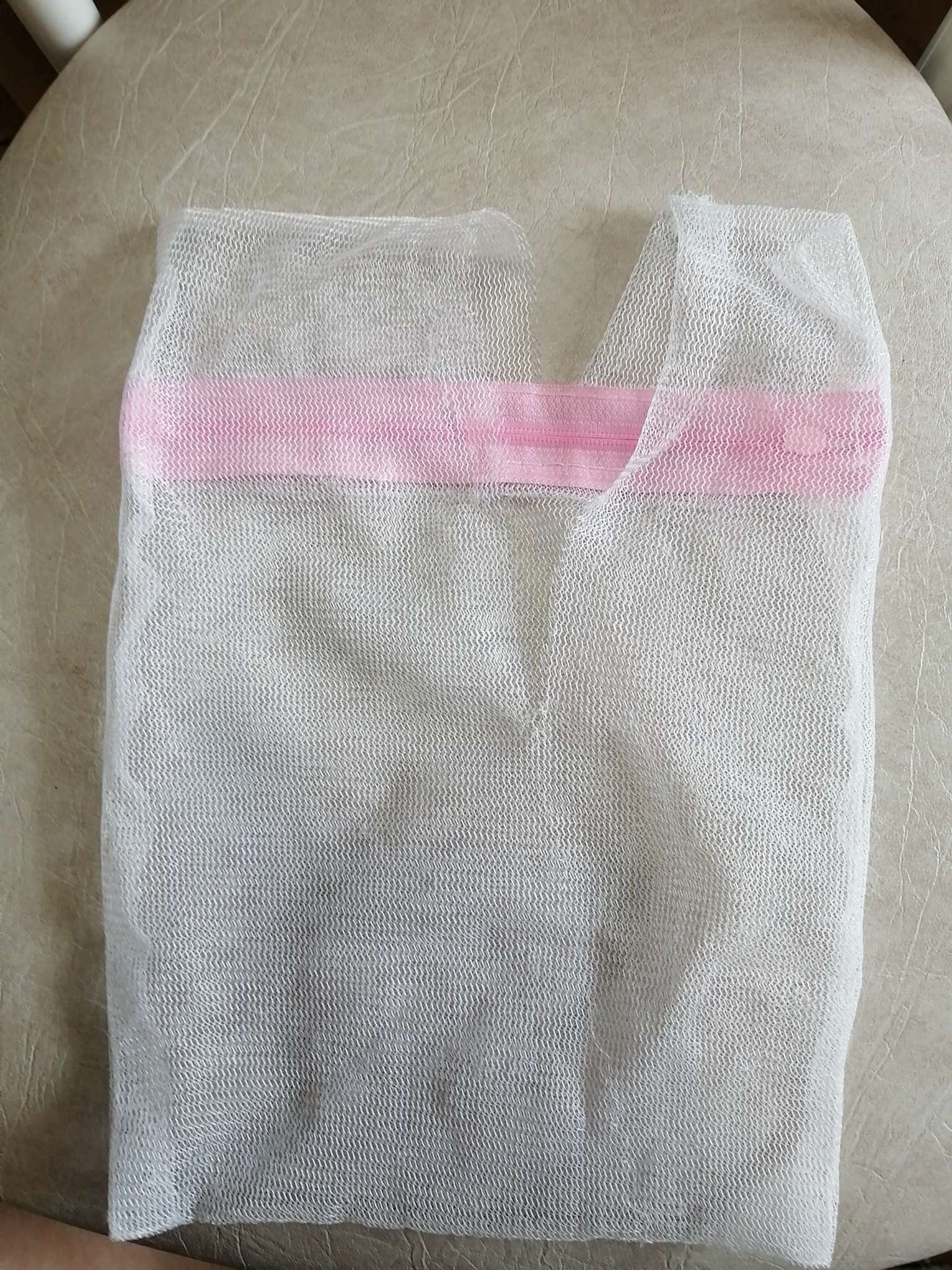 Фотография покупателя товара Мешок для стирки белья Доляна, 20×30 см, мелкая сетка, цвет МИКС