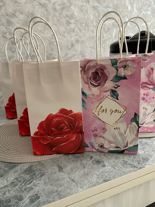 Фотография покупателя товара Пакет подарочный крафт, упаковка, «Мечтай!», 12×21×9 см - Фото 7