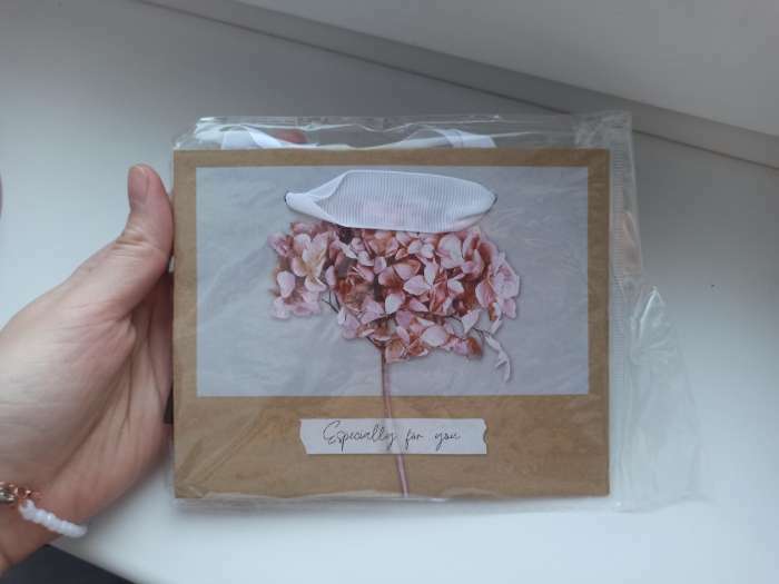 Фотография покупателя товара Пакет подарочный крафтовый вертикальный, упаковка, «Цветы», S 15 х 12 х 5.5 см - Фото 1