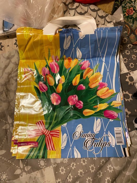 Фотография покупателя товара Пакет " Солнечные тюльпаны", полиэтиленовый с петлевой ручкой, 28x34 см, 60 мкм - Фото 2