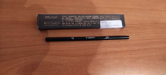 Фотография покупателя товара Подводка-карандаш для глаз Lameila, цвет чёрный, 2 мл - Фото 3