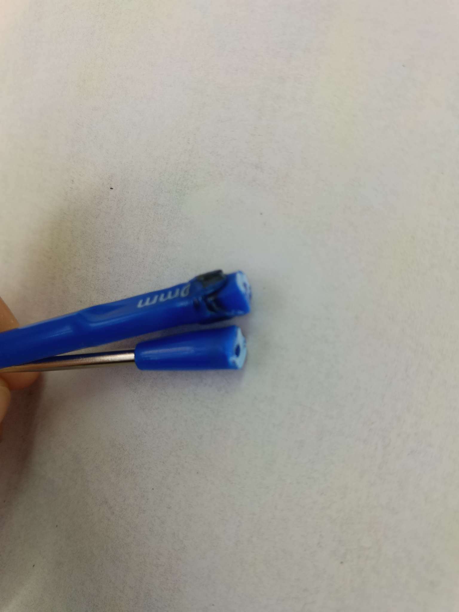 Фотография покупателя товара Крючок для вязания, с пластиковой ручкой, d = 3 мм, 13,5 см, цвет синий - Фото 1