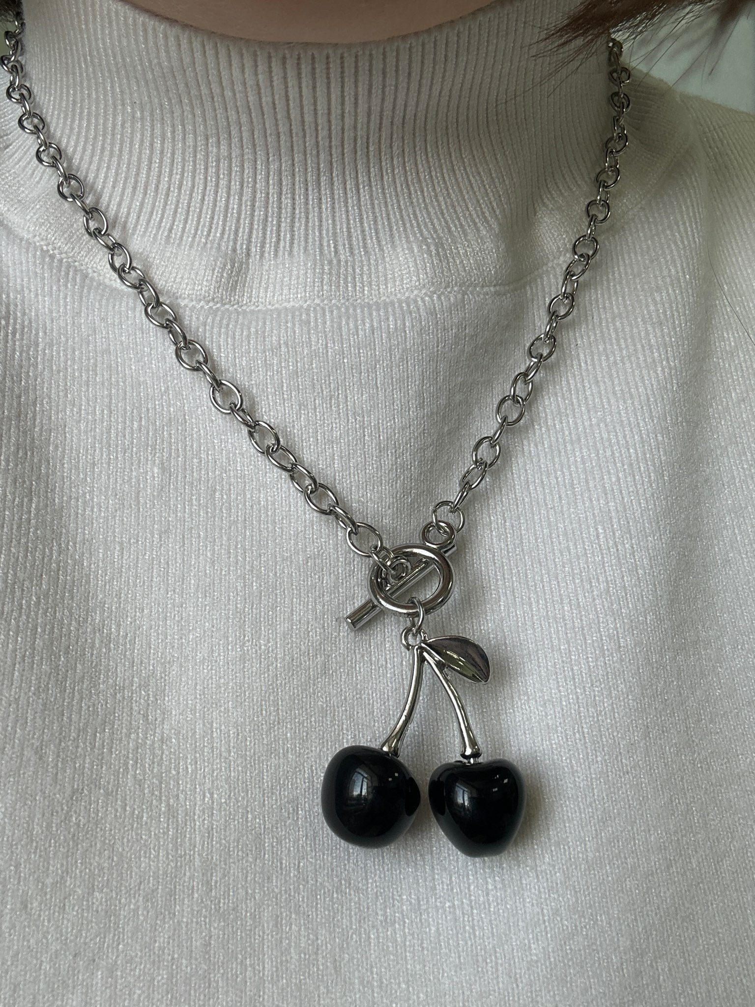 Фотография покупателя товара Кулон «Цепь» ветка вишни, красный в золоте, 45 см - Фото 1