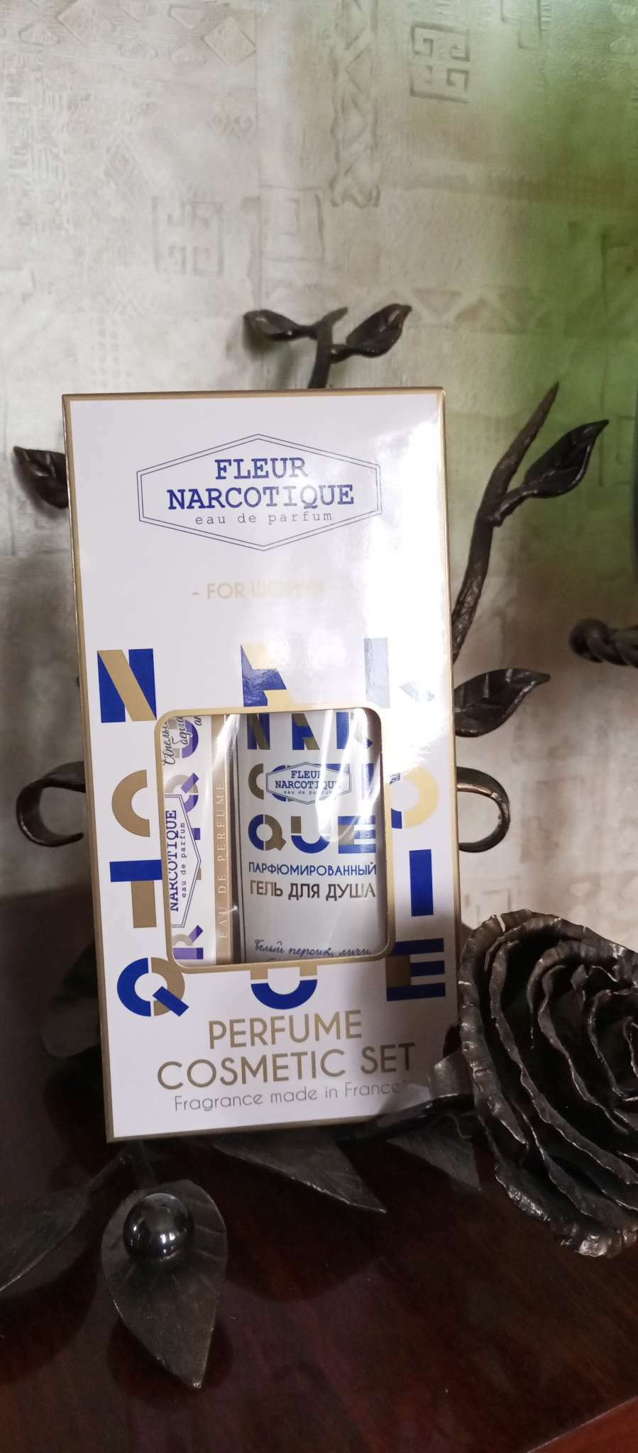Фотография покупателя товара Подарочный набор женский Fleur Narcotique, гель для душа 250 мл, парфюмерная вода 30 мл