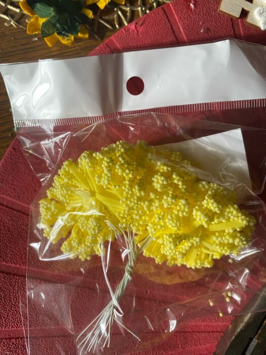 Фотография покупателя товара Цветы для декорирования "Облако" лимон 1 букет=12 цветов 8 см - Фото 2