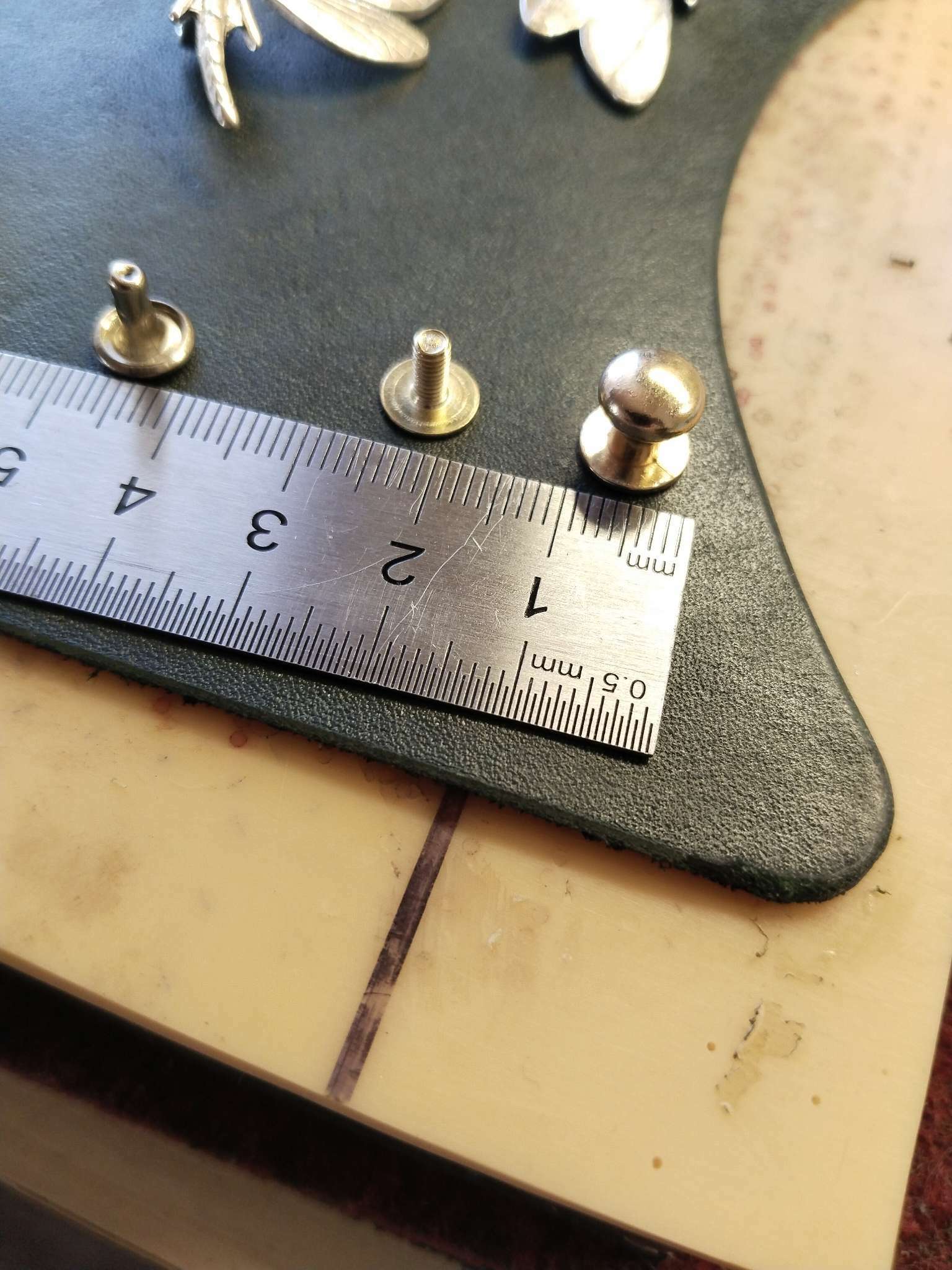 Фотография покупателя товара Кобурный винт d=7.9/8.5×8.5 мм, 10 шт., цвет бронзовый - Фото 4