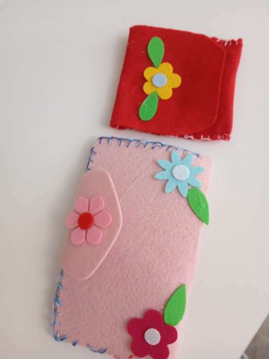 Фотография покупателя товара Кошелька из фетра «Цветочек», своими руками - Фото 2