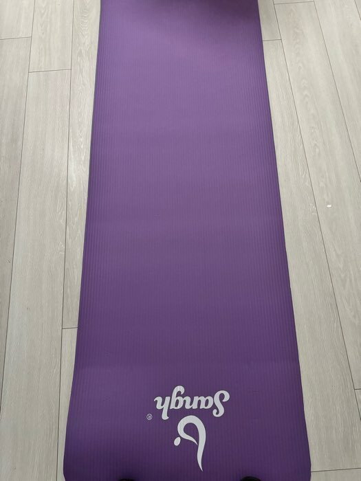 Фотография покупателя товара Коврик для йоги Sangh, 183×61×1 см, цвет чёрный - Фото 2