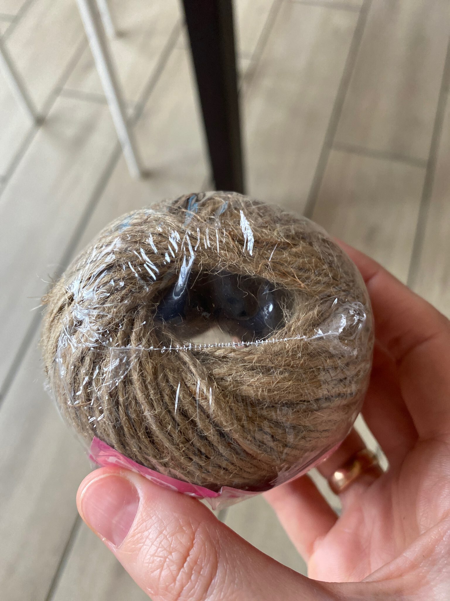 Фотография покупателя товара Шпагат джутовый Доляна, двухниточный, 1.12 текс, 100 м - Фото 3