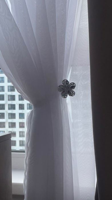 Фотография покупателя товара Подхват для штор «Цветок ромашка», d = 5,5 см, цвет серебряный