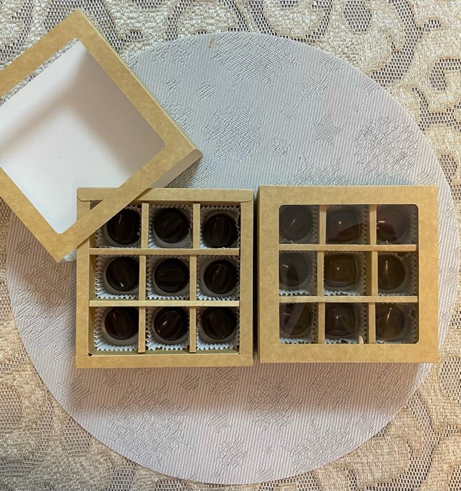 Фотография покупателя товара Коробка складная под 9 конфет, крафт, 13,8 х 13,8 х 3,8 см - Фото 2